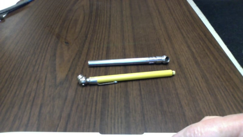 Tire pressure gauge
