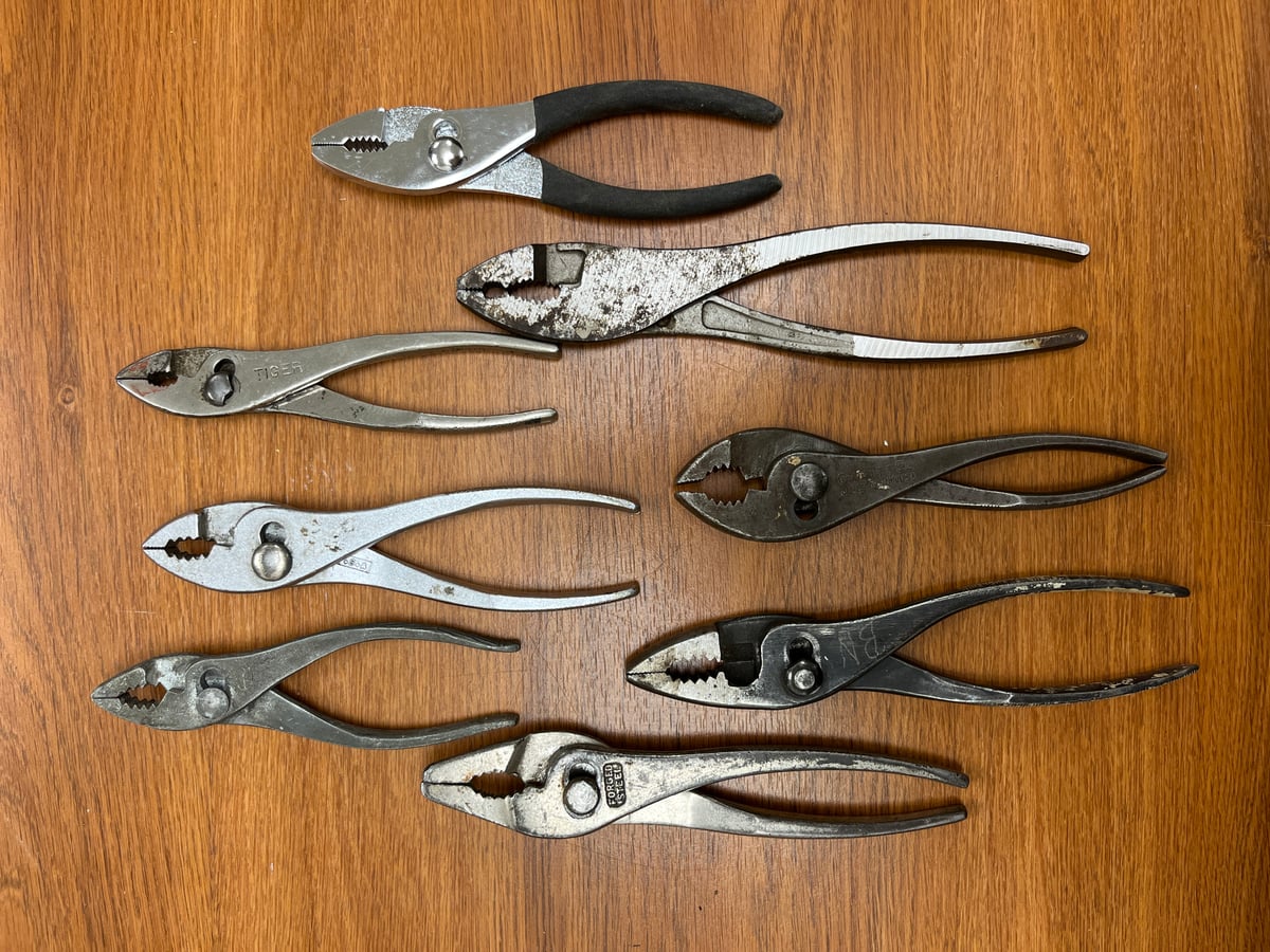 Pliers